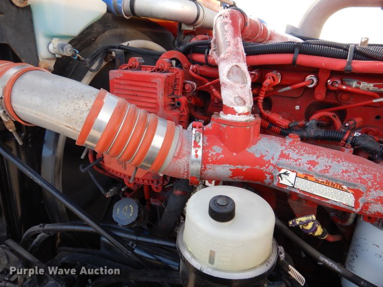 image for item KH9151 2011 Peterbilt 367  semi truck