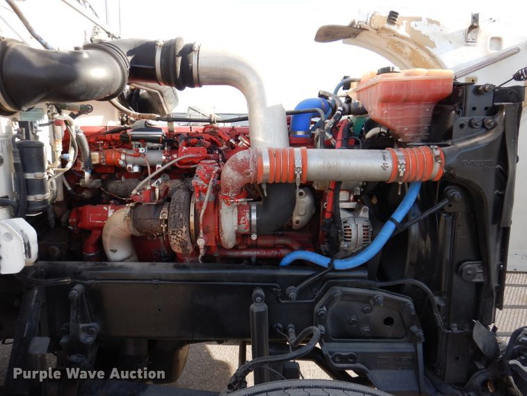 image for item KH9151 2011 Peterbilt 367  semi truck