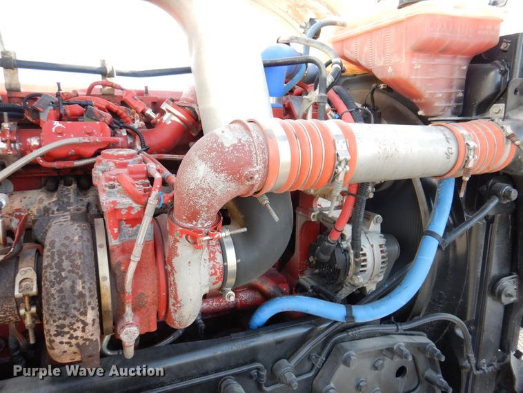 image for item KH9151 2011 Peterbilt 367  semi truck