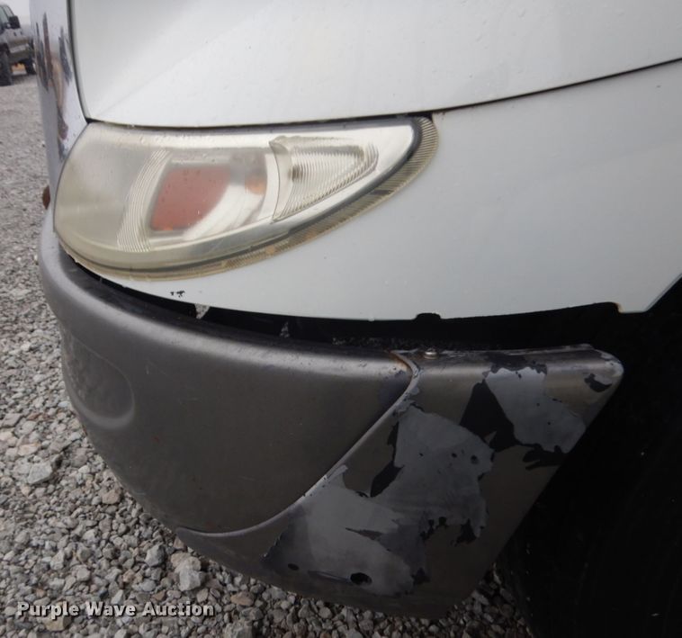 image for item KK9704 2005 International 8600  semi truck