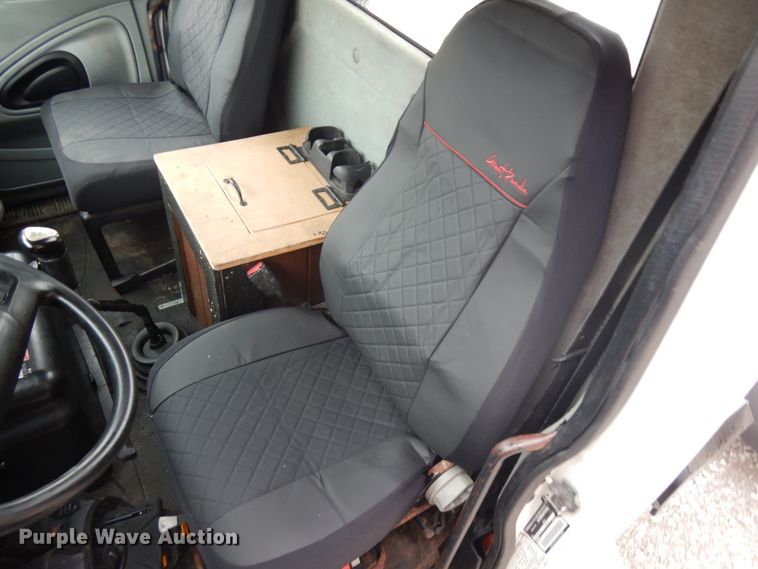 image for item KK9704 2005 International 8600  semi truck