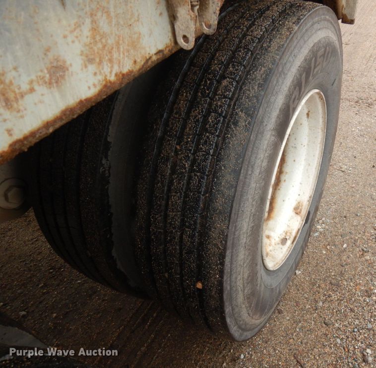 image for item KK9706 2010 Peerless CTSSF-45  walking floor trailer