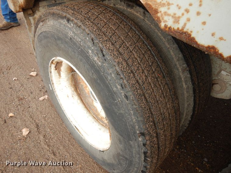 image for item KK9706 2010 Peerless CTSSF-45  walking floor trailer