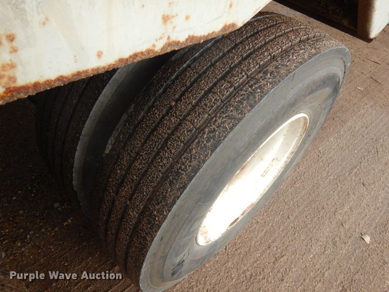 image for item KK9706 2010 Peerless CTSSF-45  walking floor trailer