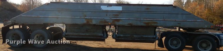 image for item KK9715 1972 Challenge Cook BDS 2520  bottom dump trailer