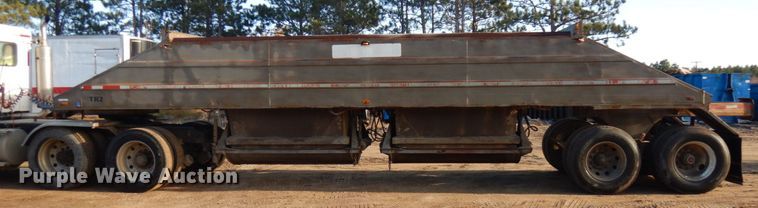 image for item KK9716 1972 Challenge Cook BDS 2520  bottom dump trailer