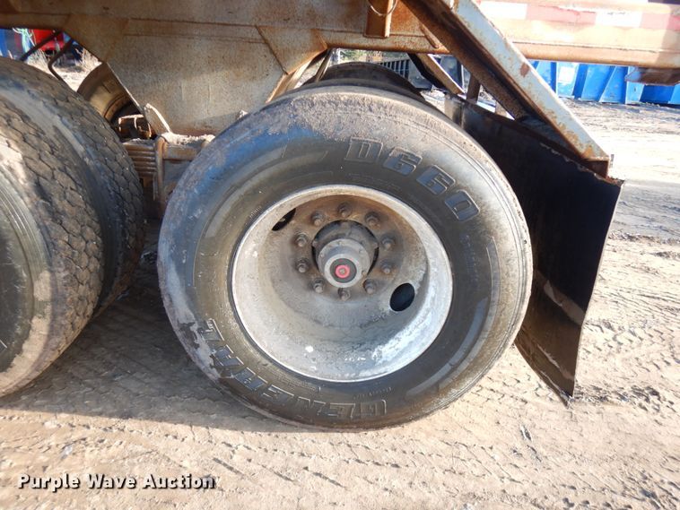 image for item KK9716 1972 Challenge Cook BDS 2520  bottom dump trailer