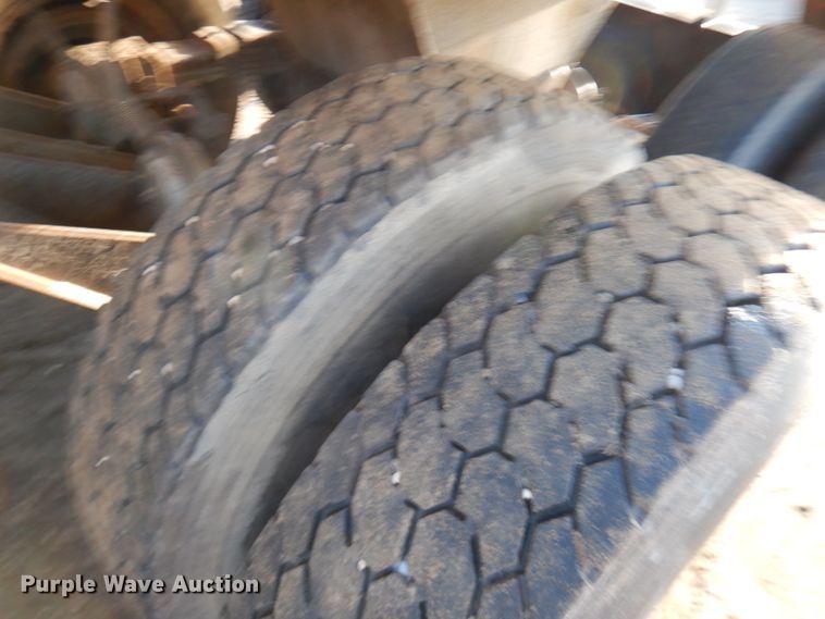 image for item KK9716 1972 Challenge Cook BDS 2520  bottom dump trailer