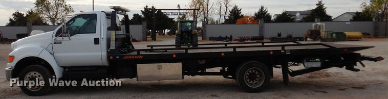 image for item KO9553 2015 Ford F650 Super Duty XLT  rollback truck