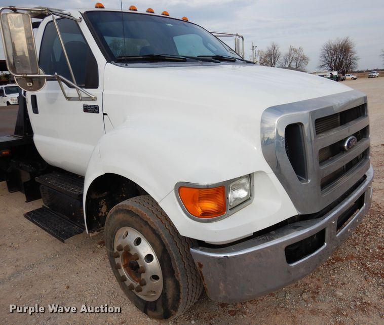 image for item KO9553 2015 Ford F650 Super Duty XLT  rollback truck