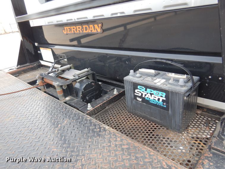 image for item KO9553 2015 Ford F650 Super Duty XLT  rollback truck