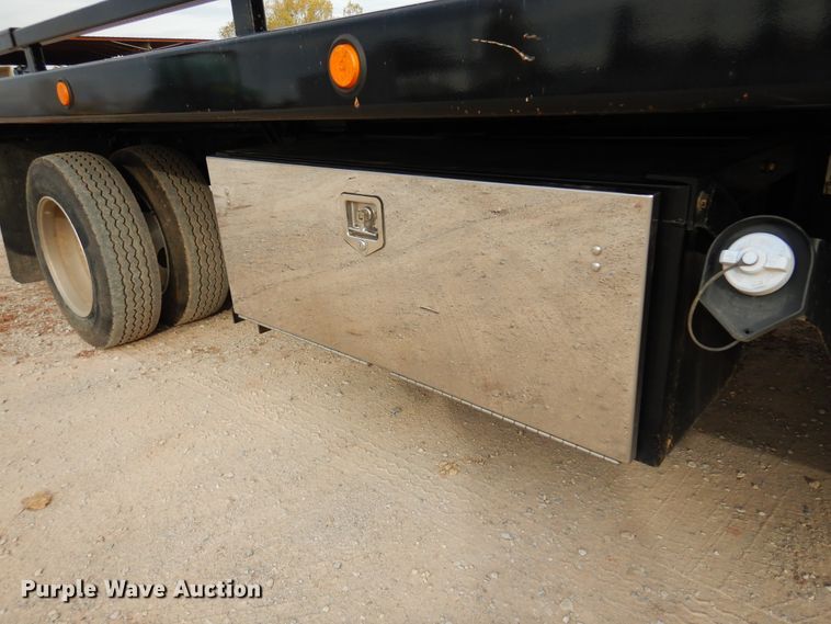 image for item KO9553 2015 Ford F650 Super Duty XLT  rollback truck