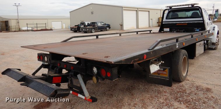 image for item KO9553 2015 Ford F650 Super Duty XLT  rollback truck