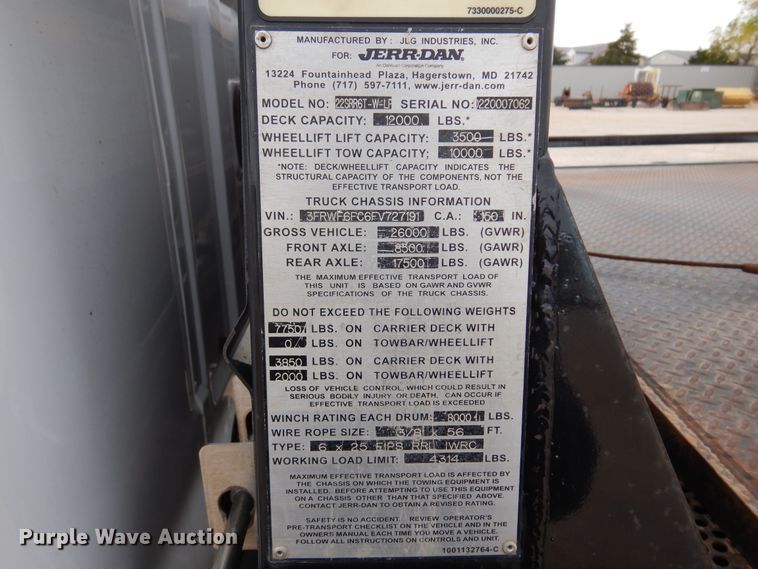 image for item KO9553 2015 Ford F650 Super Duty XLT  rollback truck