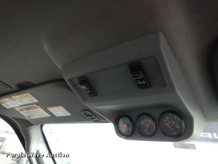 image for item KO9553 2015 Ford F650 Super Duty XLT  rollback truck