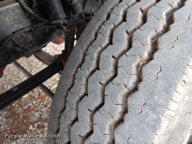 image for item KO9553 2015 Ford F650 Super Duty XLT  rollback truck