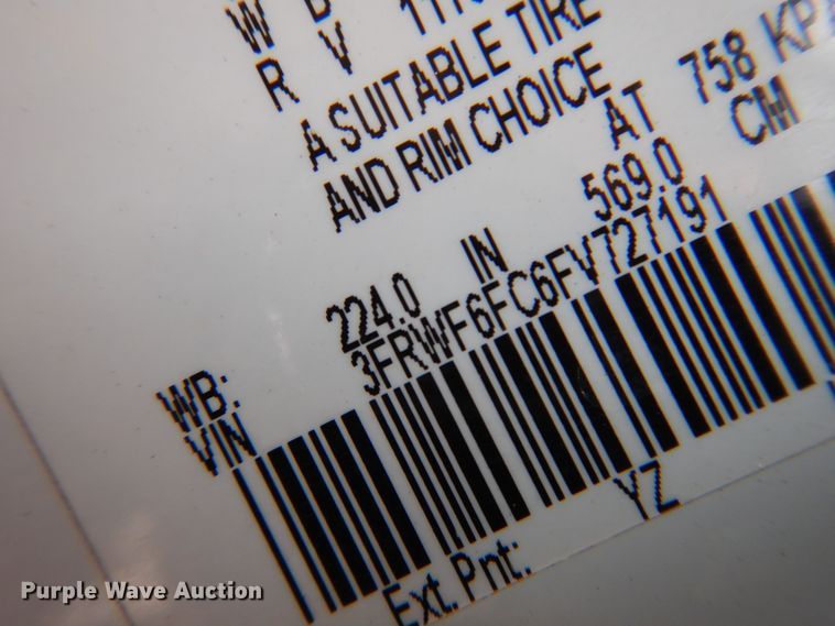 image for item KO9553 2015 Ford F650 Super Duty XLT  rollback truck