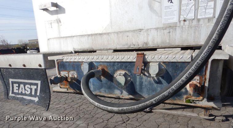 image for item KO9787 2006 East  end dump trailer