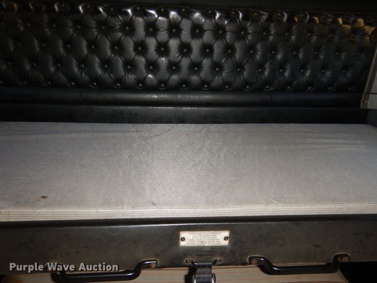 image for item KQ9617 2007 Kenworth W900  semi truck