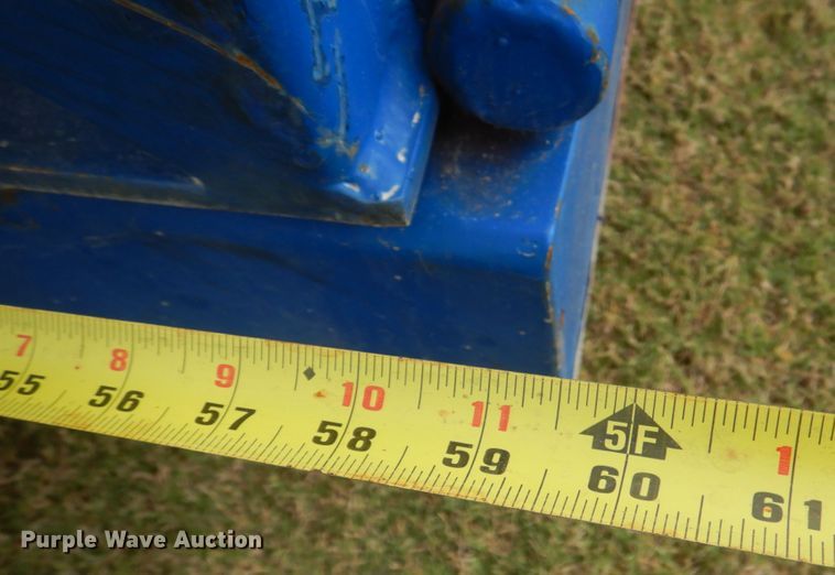 image for item KQ9639 2012 Ledwell  drop deck equipment trailer