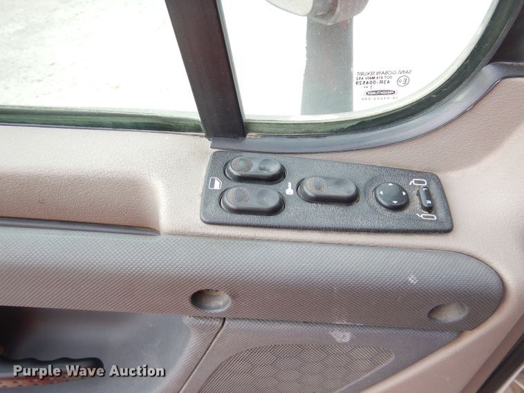 image for item KS9070 2012 Freightliner Cascadia 125  semi truck