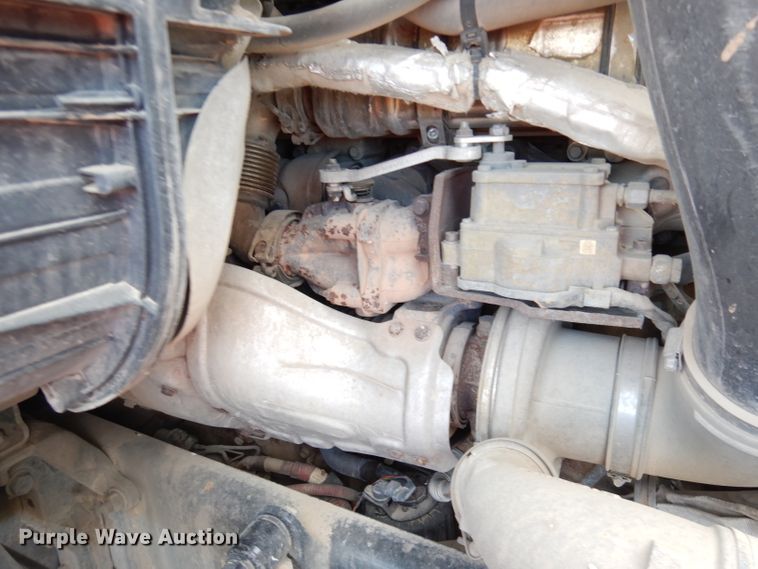 image for item KS9070 2012 Freightliner Cascadia 125  semi truck