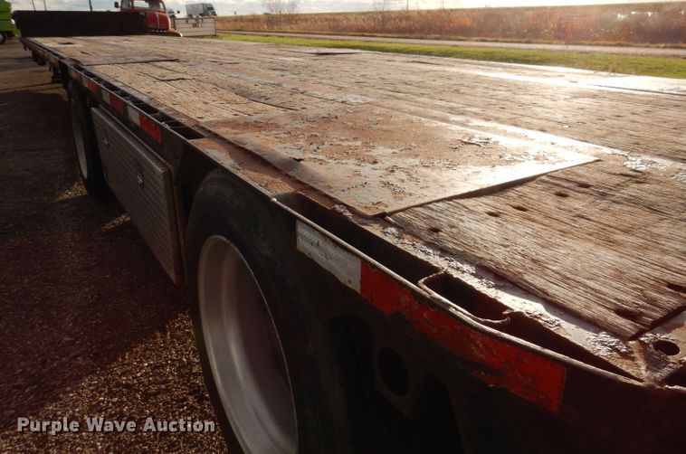 image for item KY9558 2002 Doonan 502DB14  drop deck trailer