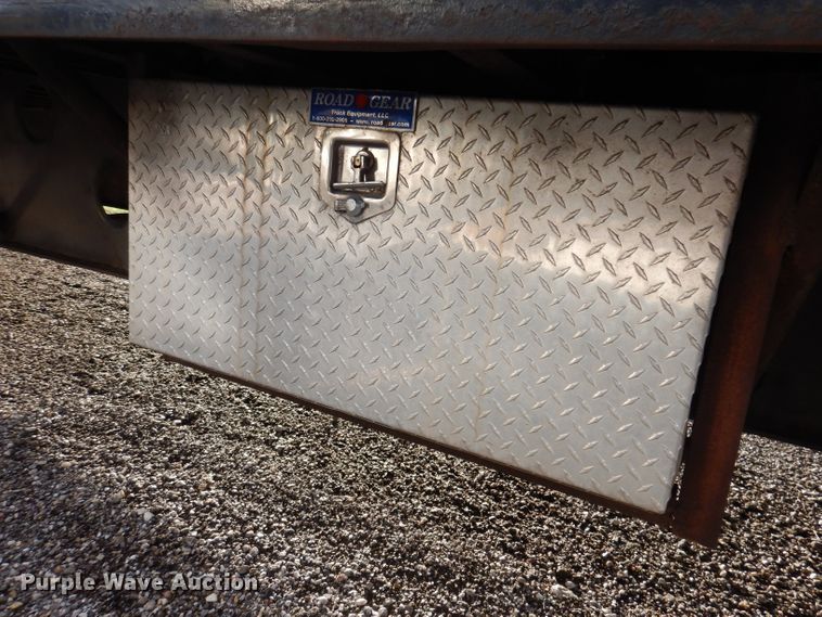 image for item KY9558 2002 Doonan 502DB14  drop deck trailer