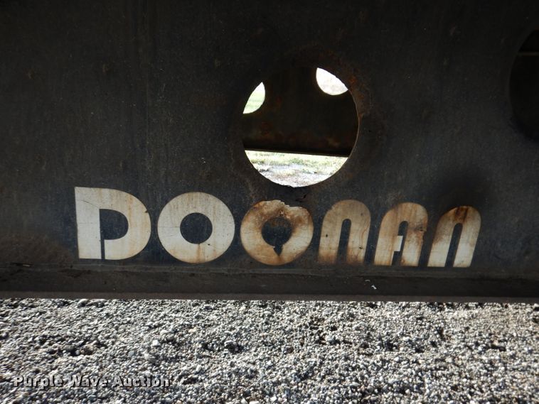 image for item KY9558 2002 Doonan 502DB14  drop deck trailer