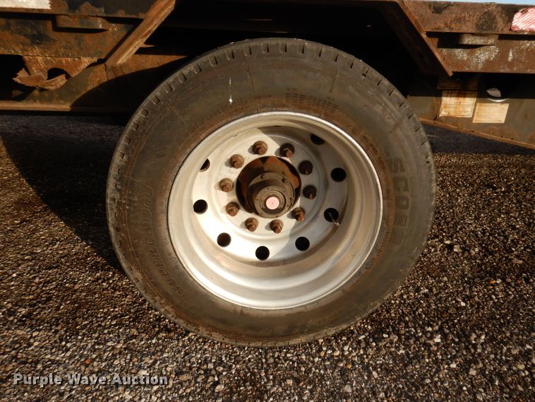 image for item KY9558 2002 Doonan 502DB14  drop deck trailer