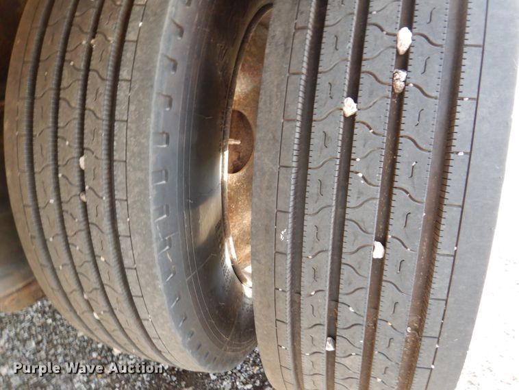 image for item KY9558 2002 Doonan 502DB14  drop deck trailer