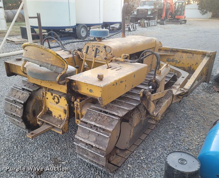 image for item BY9479 Holt 30  dozer