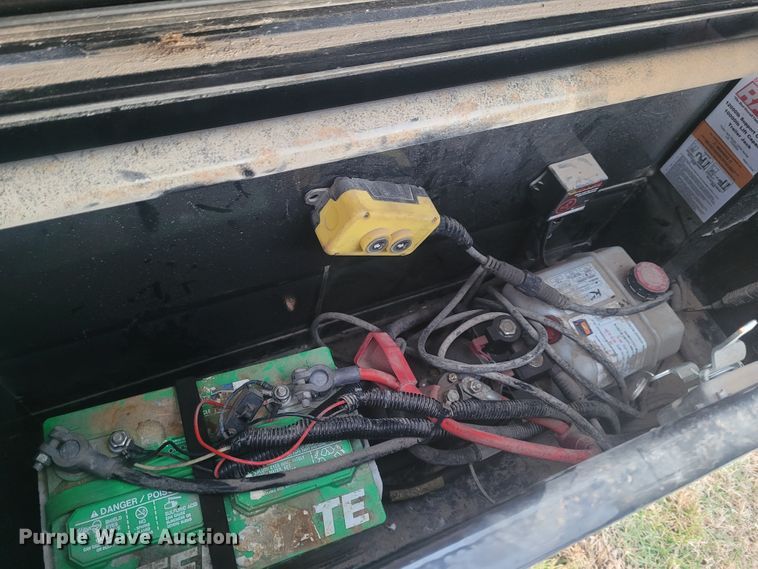 image for item BY9480 2018 Load Trail  dump trailer