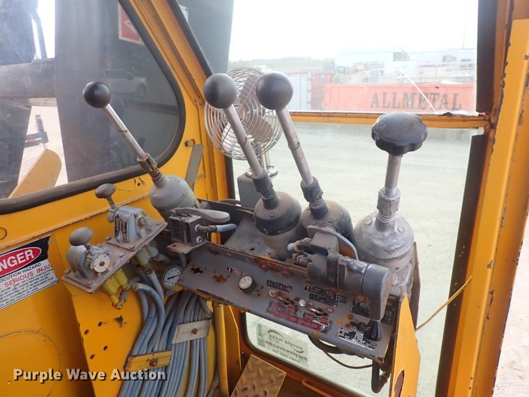 image for item DC4158 1977 American 7250  crane