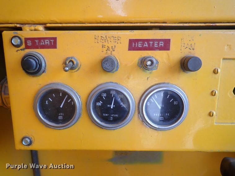 image for item DC4158 1977 American 7250  crane