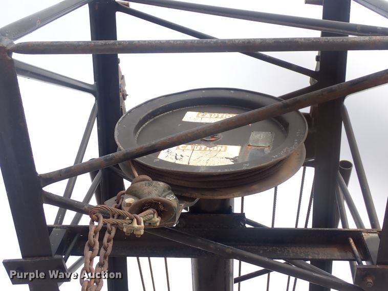 image for item DC4158 1977 American 7250  crane