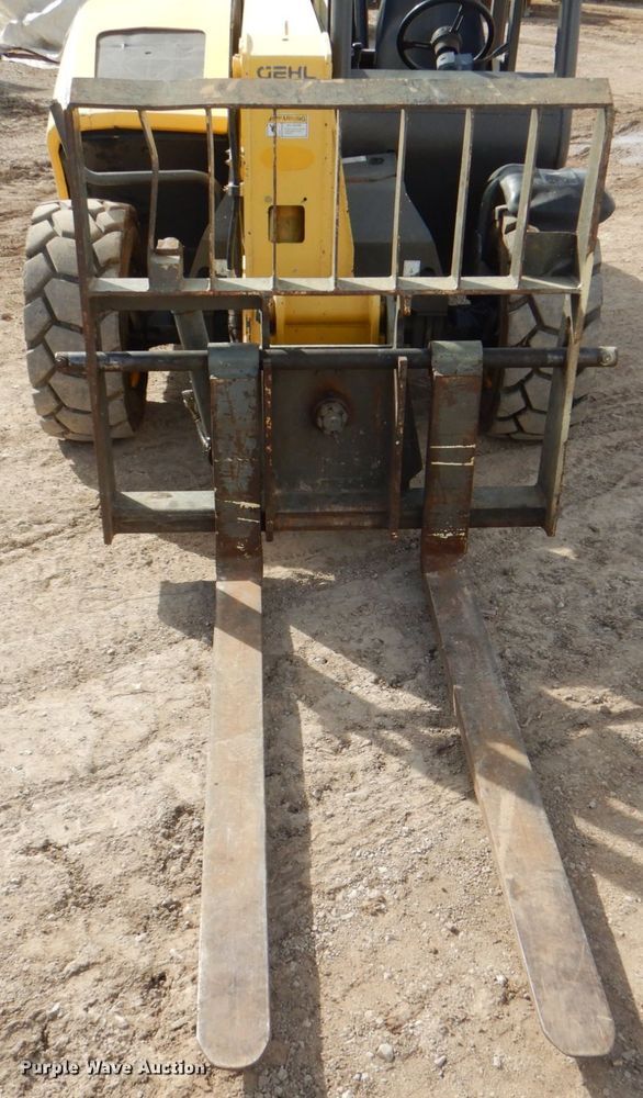 image for item DH7324 2007 Gehl RS5-19  telehandler