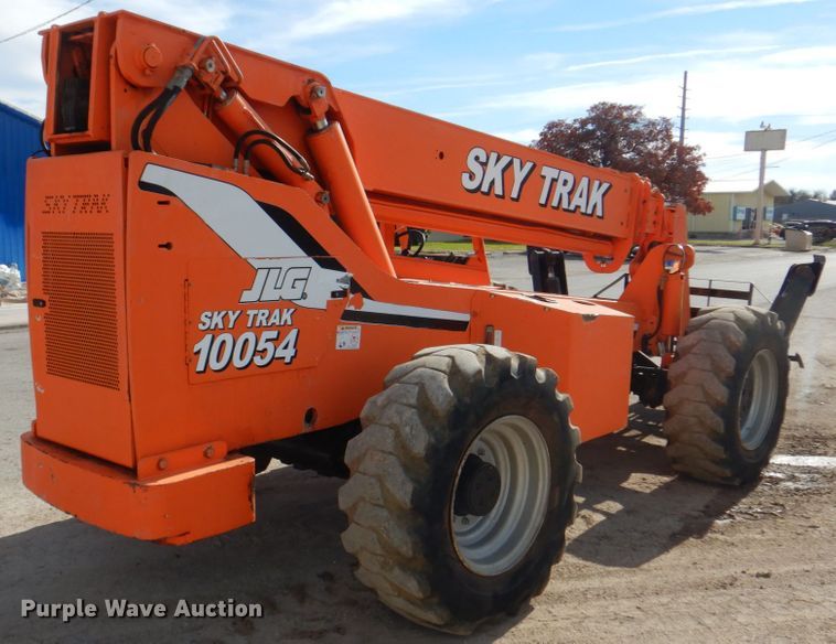 image for item DH7325 2003 JLG Skytrak 10054  telehandler