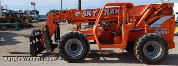 image for item DH7325 2003 JLG Skytrak 10054  telehandler