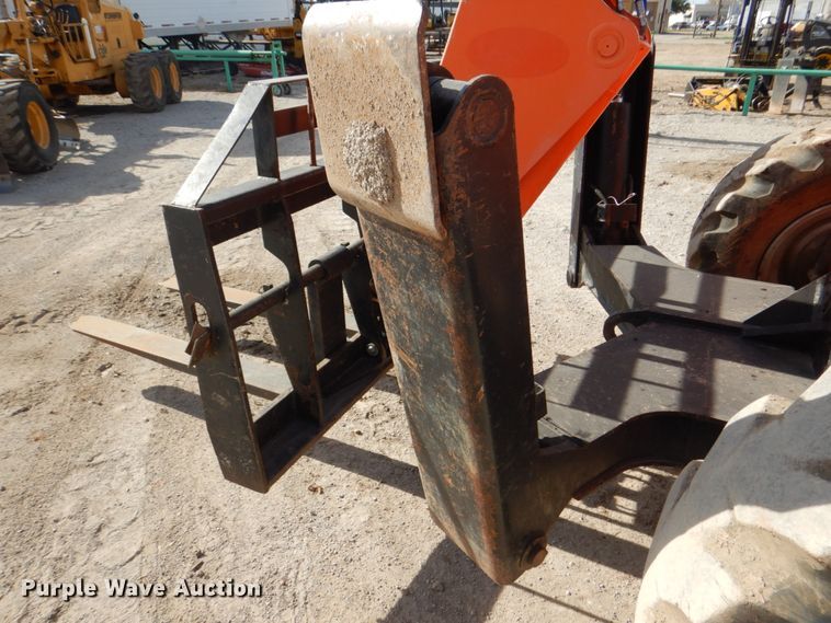 image for item DH7325 2003 JLG Skytrak 10054  telehandler