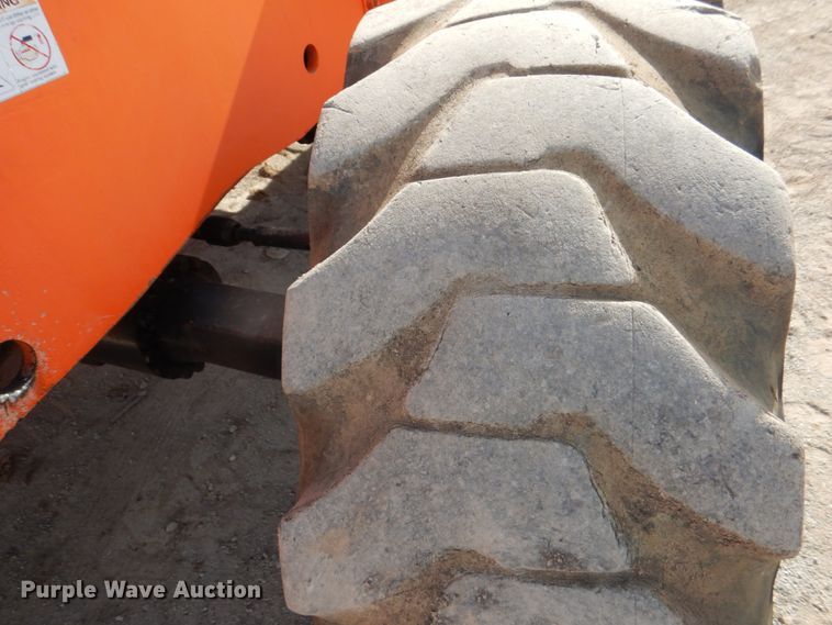 image for item DH7325 2003 JLG Skytrak 10054  telehandler
