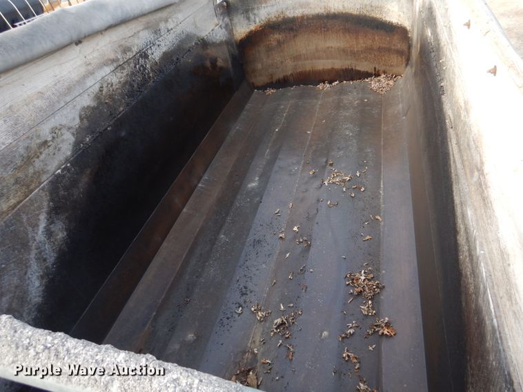 image for item DH8058 1990 Ford LT9000  dump truck