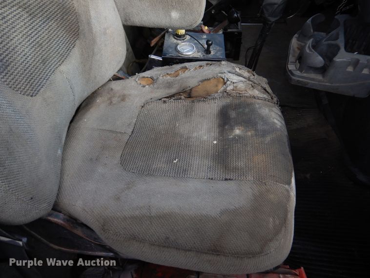 image for item DH8058 1990 Ford LT9000  dump truck