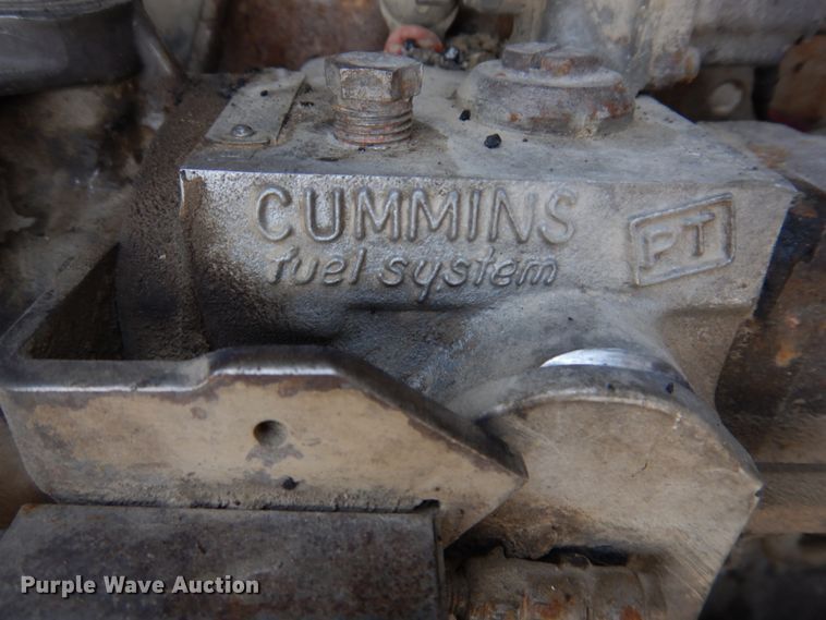 image for item DH8058 1990 Ford LT9000  dump truck