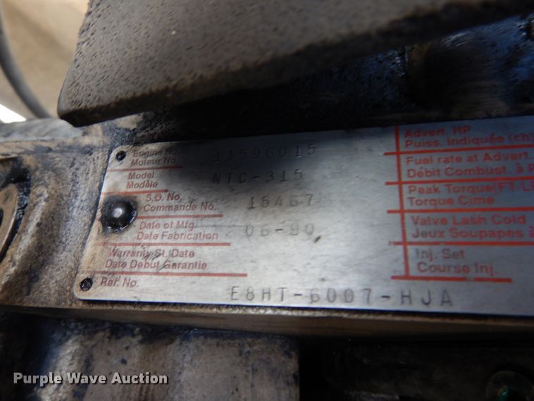 image for item DH8058 1990 Ford LT9000  dump truck