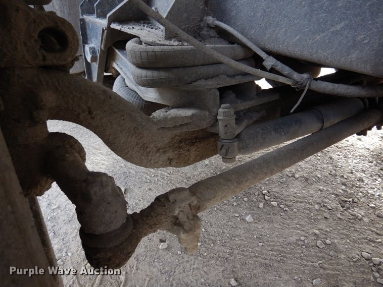 image for item DH8058 1990 Ford LT9000  dump truck