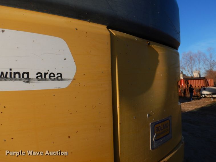 image for item DH8066 2004 Komatsu PC228USLC  excavator