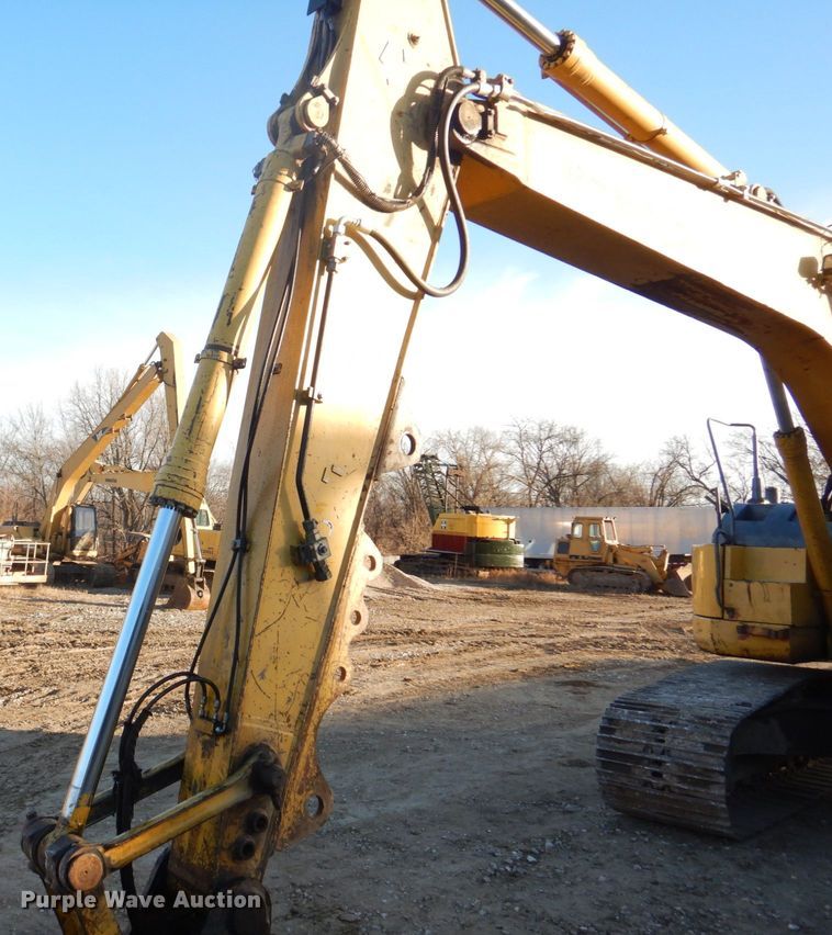image for item DH8066 2004 Komatsu PC228USLC  excavator