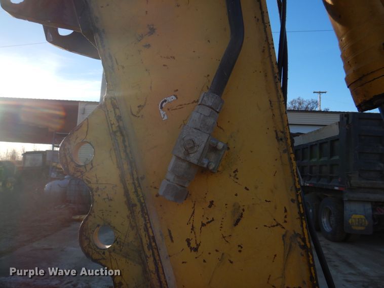 image for item DH8066 2004 Komatsu PC228USLC  excavator