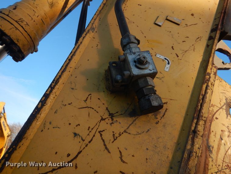 image for item DH8066 2004 Komatsu PC228USLC  excavator